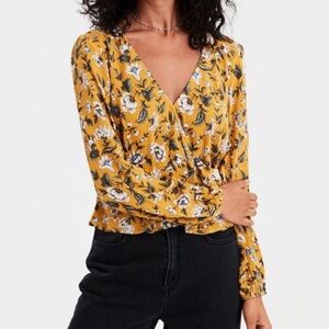 NWT American Eagle Outfitters floral top XL